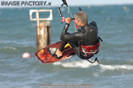 2005-05-07 Rimini - Bunker - Kitesurf 57